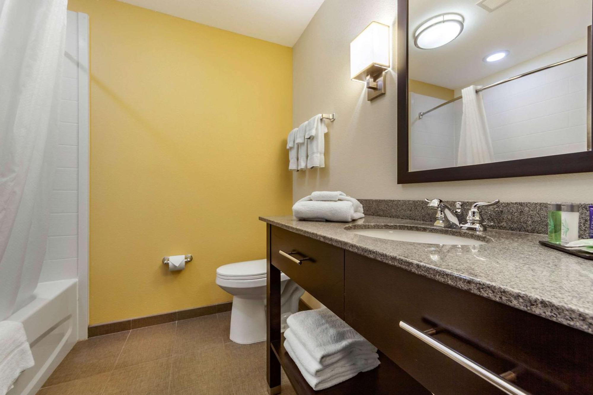 Sleep Inn&Suites Fargo Medical Center Buitenkant foto